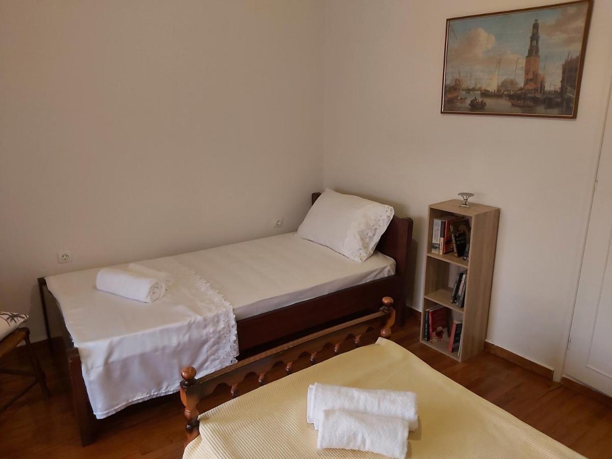 Maria'S Comfort Home Каламата Екстериор снимка